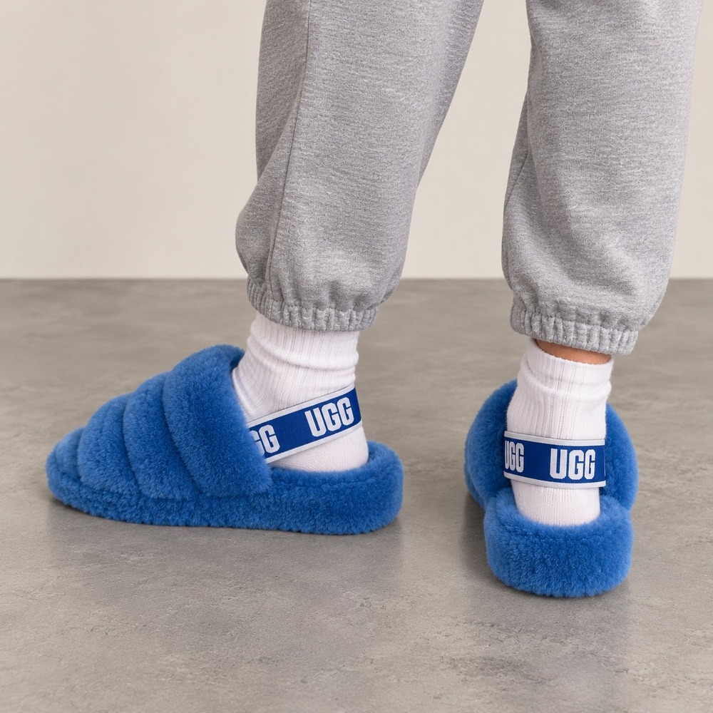 UGG Fluff Yeah Slides Royal Blue Sheepskin Platform Sandals Almost New Womens 7